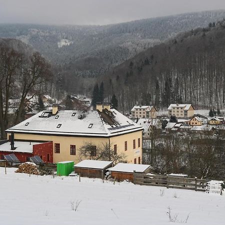 Ekocentrum Dotek Horní Maršov Esterno foto