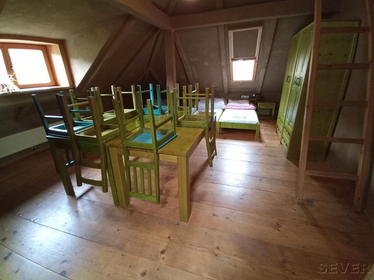 Ekocentrum Dotek Horní Maršov Esterno foto