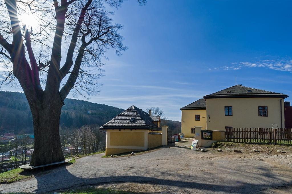 Ekocentrum Dotek Horní Maršov Esterno foto