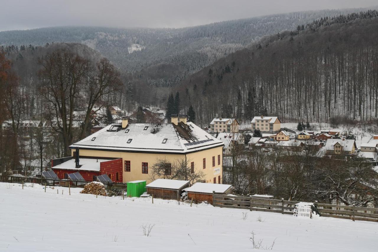 Ekocentrum Dotek Horní Maršov Esterno foto